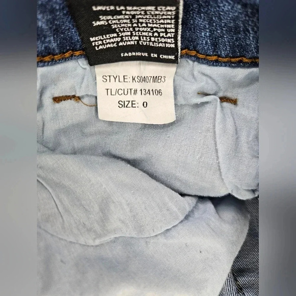 Kut from the kloth Catherine boyfriend short mid rise rolled cuff with fray trim - Picture 6 of 6